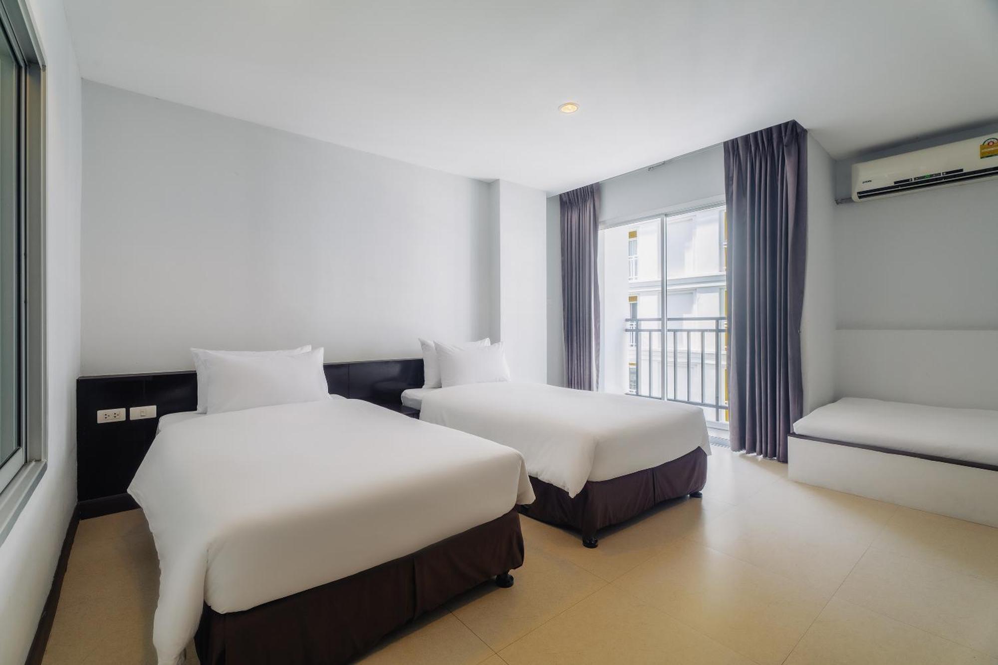 Di Yana Patong Hotell Exteriör bild